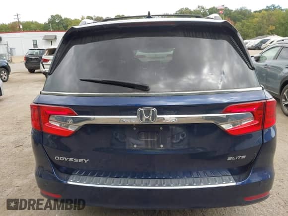 2018 Honda Odyssey Elite with VIN 5FNRL6H92JB030933, listed as a IAAI auction lot 43397917 with 74,671 mi miles and . Bid and sale history available at DreamBid. Image 16.