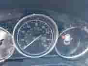 2025 Mazda CX-5 S Carbon Edition z VIN JM3KFBCM0S0575730, wystawiony jako IAAI lot #42685414 z przebiegiem Nie podano mil oraz . Historia ofert i sprzedaży dostępna na DreamBid. Obrazek 7.