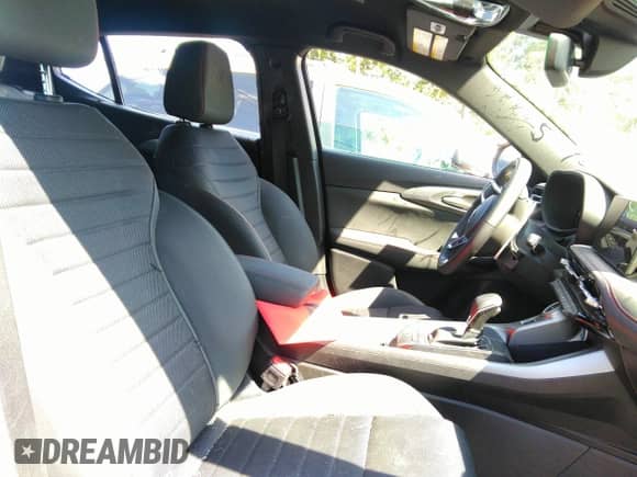 2024 Dodge Hornet R/T with VIN ZACPDFCW7R3A19925, listed as a IAAI auction lot 43332757 with 14,298 mi miles and . Bid and sale history available at DreamBid. Image 5.