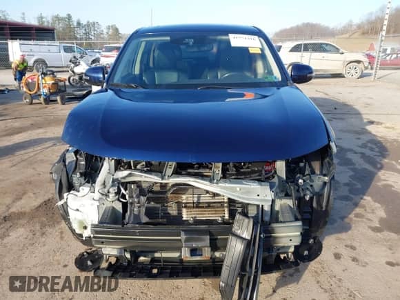 2020 Mitsubishi Outlander ES с VIN JA4AZ3A33LZ003294, выставлен на аукционе IAAI как лот 41771216 с пробегом 106 524 миль миль и . История ставок и продаж доступна на DreamBid. Изображение 13.