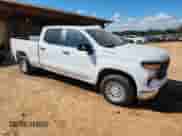 2024 Chevrolet Silverado 1500 Work Truck с VIN 1GCUDAED1RZ329015, выставлен на аукционе Copart как лот 84063245 с пробегом Не указан миль и Списание • Salvage title. История ставок и продаж доступна на DreamBid. Изображение 4.