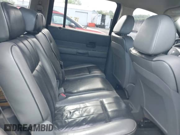 2004 Dodge Durango ST with VIN 1D4HB38N94F184195, listed as a IAAI auction lot 42192755 with 206,547 mi miles and . Bid and sale history available at DreamBid. Image 8.