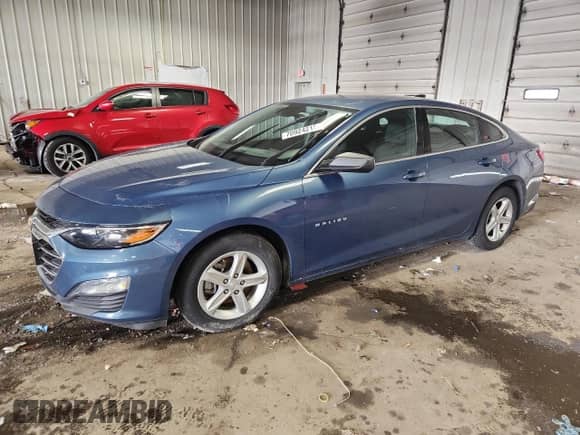 2024 Chevrolet Malibu LS z VIN 1G1ZC5ST6RF242524, wystawiony jako Copart lot #70924215 z przebiegiem Nie podano mil oraz Szkoda całkowita • Salvage title. Historia ofert i sprzedaży dostępna na DreamBid. Obrazek 1.