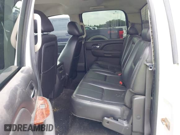 2011 Chevrolet Silverado 1500 LTZ с VIN 3GCPCTE06BG167638, выставлен на аукционе IAAI как лот 42377546 с пробегом 215 076 миль миль и . История ставок и продаж доступна на DreamBid. Изображение 8.