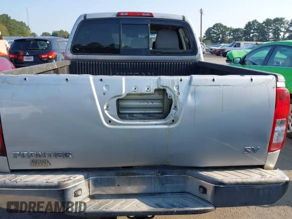 2014 Nissan Frontier SV с VIN 1N6AD0ER5EN708333, выставлен на аукционе IAAI как лот 43134507 с пробегом 288 085 миль миль и . История ставок и продаж доступна на DreamBid. Изображение 16.