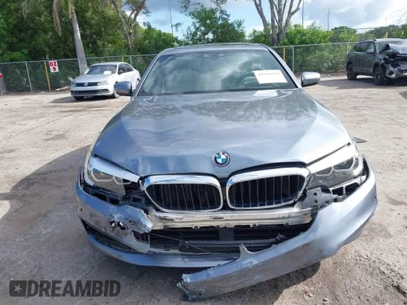 2019 BMW 5 Series 530i with VIN WBAJA5C50KBX87929, listed as a IAAI auction lot 42546731 with 50,129 mi miles and . Bid and sale history available at DreamBid. Image 12.