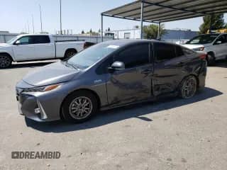 2022 Toyota Prius LE with VIN JTDKAMFP1N3202594, listed as a Copart auction lot 68539585 with 53,965 mi miles and Salvage title. Bid and sale history available at DreamBid. Image 1.