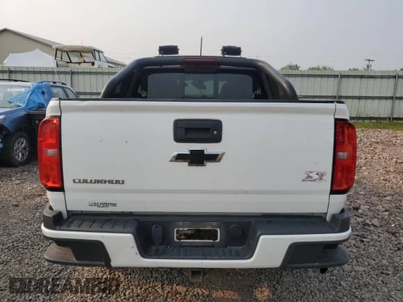 2016 Chevrolet Colorado 4WD Z71 with VIN 1GCPTDE18G1289714, listed as a Copart auction lot 67093305 with 121,892 mi miles and Salvage title. Bid and sale history available at DreamBid. Image 6.