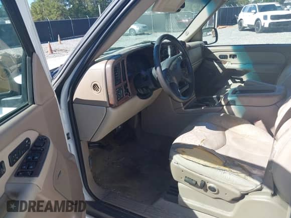 2003 Chevrolet Tahoe LT with VIN 1GNEC13Z13J204342, listed as a IAAI auction lot 43455792 with 335,200 mi miles and . Bid and sale history available at DreamBid. Image 5.