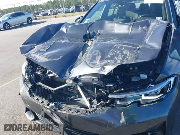 2021 BMW 3 Series 330i xDrive с VIN 3MW5R7J00M8C09136, выставлен на аукционе IAAI как лот 43345955 с пробегом 30 404 миль миль и . История ставок и продаж доступна на DreamBid. Изображение 6.