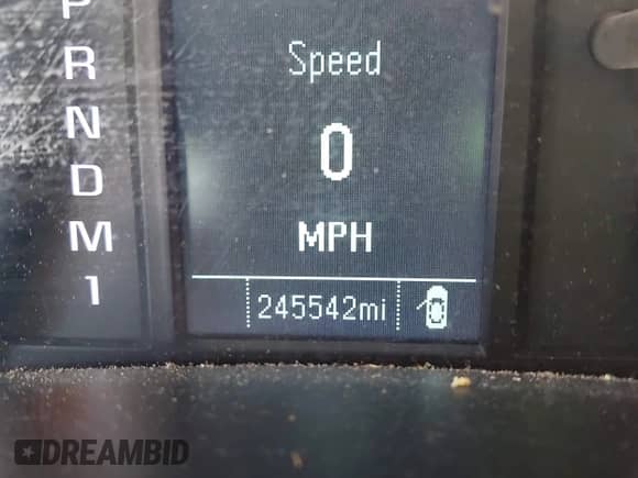 2015 Chevrolet Silverado 2500HD Work Truck z VIN 1GC1KUEG2FF175111, wystawiony jako IAAI lot #42463097 z przebiegiem 245 542 mil mil oraz . Historia ofert i sprzedaży dostępna na DreamBid. Obrazek 15.