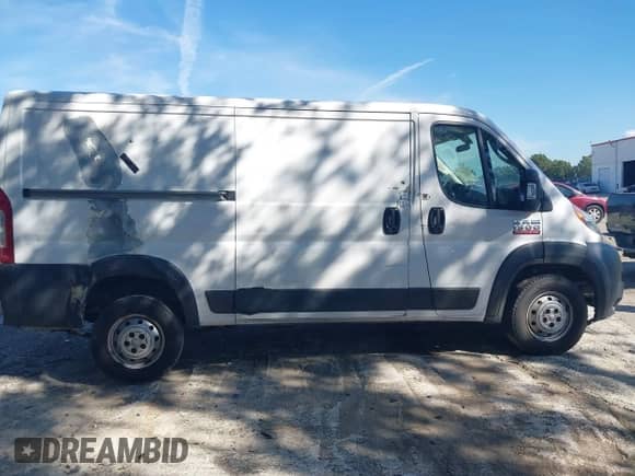 2019 Ram ProMaster Cargo с VIN 3C6TRVAG5KE501835, выставлен на аукционе IAAI как лот 43317000 с пробегом 192 603 миль миль и . История ставок и продаж доступна на DreamBid. Изображение 13.