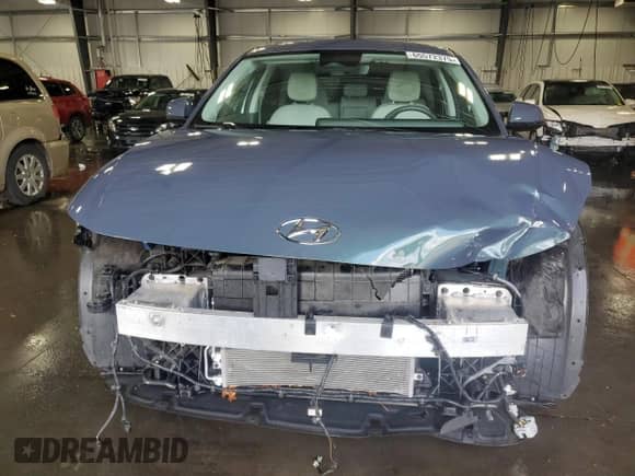 2022 Hyundai Ioniq 5 SEL with VIN KM8KNDAF4NU056216, listed as a Copart auction lot 65572375 with 21,393 mi miles and Salvage title. Bid and sale history available at DreamBid. Image 5.