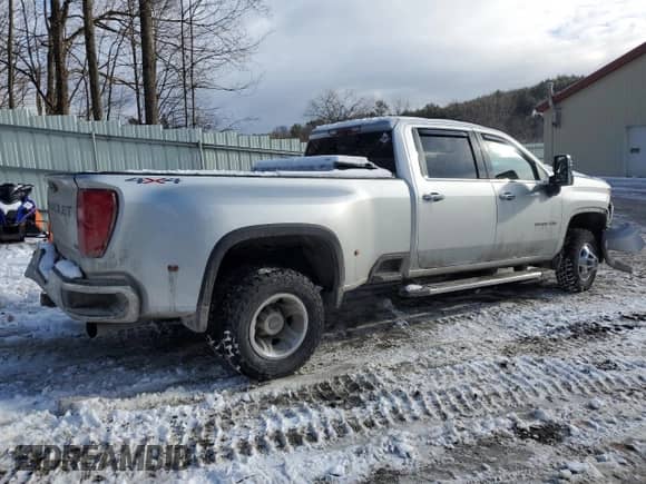 2020 Chevrolet Silverado 3500HD LTZ with VIN 1GC4YUEY9LF206581, listed as a Copart auction lot 44135545 with 74,152 mi miles and Salvage title. Bid and sale history available at DreamBid. Image 3.