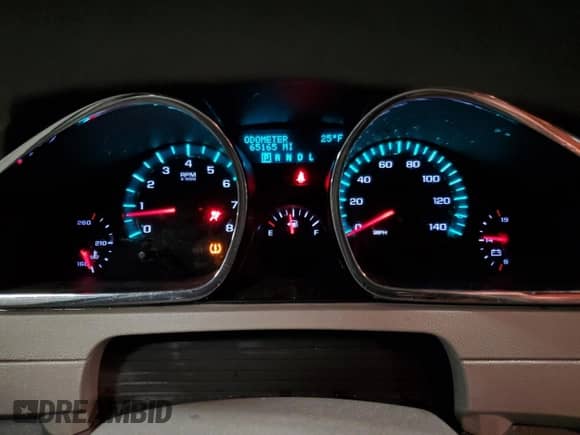 2010 Chevrolet Traverse LS z VIN 1GNLVEED1AS145035, wystawiony jako Copart lot #84044644 z przebiegiem 65 165 mil mil oraz Szkoda całkowita • Salvage title. Historia ofert i sprzedaży dostępna na DreamBid. Obrazek 9.