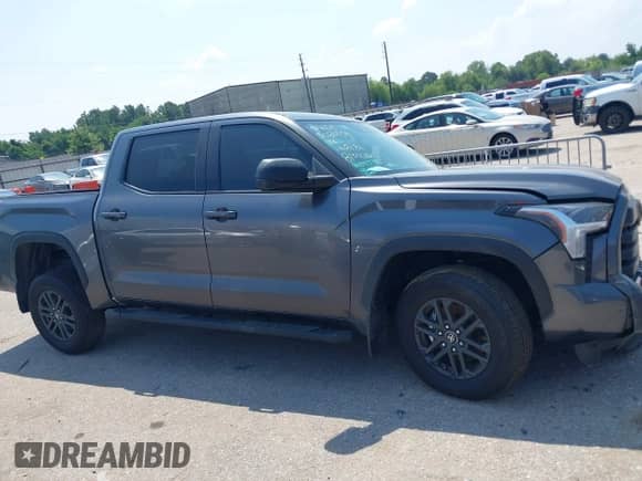 2025 Toyota Tundra SR with VIN 5TFLA5AB2SX048486, listed as a IAAI auction lot 43037169 with 4,902 mi miles and . Bid and sale history available at DreamBid. Image 13.