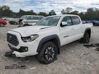 2022 Toyota Tacoma TRD Off Road with VIN 3TYCZ5AN4NT099666, listed as a Copart auction lot 85094295 with 45,880 mi miles and Salvage title. Bid and sale history available at DreamBid. Image 1.