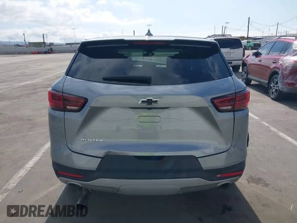 2025 Chevrolet Blazer LT with VIN 3GNKBCR47SS102912, listed as a IAAI auction lot 42793367 with 6,197 mi miles and . Bid and sale history available at DreamBid. Image 16.