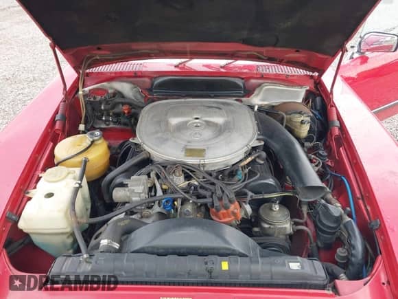 1982 Mercedes-Benz 380 SL with VIN WDBBA45A5CB016233, listed as a IAAI auction lot 43131975 with 132,698 mi miles and . Bid and sale history available at DreamBid. Image 10.