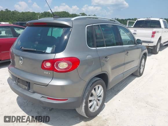 2011 Volkswagen Tiguan S with VIN WVGAV7AX4BW505769, listed as a IAAI auction lot 42616722 with 55,844 mi miles and . Bid and sale history available at DreamBid. Image 4.