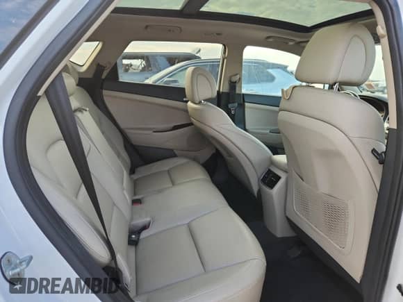 2016 Hyundai Tucson Limited z VIN KM8J33A23GU152172, wystawiony jako Copart lot #71030625 z przebiegiem 83 941 mil mil oraz Czysty tytuł • Clean title. Historia ofert i sprzedaży dostępna na DreamBid. Obrazek 11.