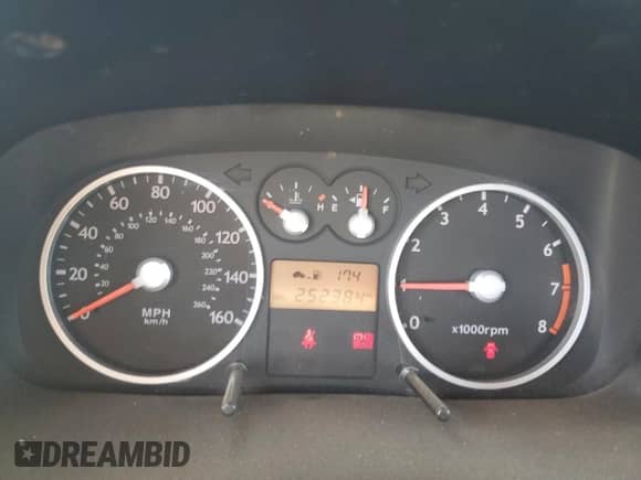 2006 Hyundai Tiburon GT z VIN KMHHN65F46U191990, wystawiony jako Copart lot #61887894 z przebiegiem 252 384 mil mil oraz Szkoda całkowita • Salvage title. Historia ofert i sprzedaży dostępna na DreamBid. Obrazek 9.