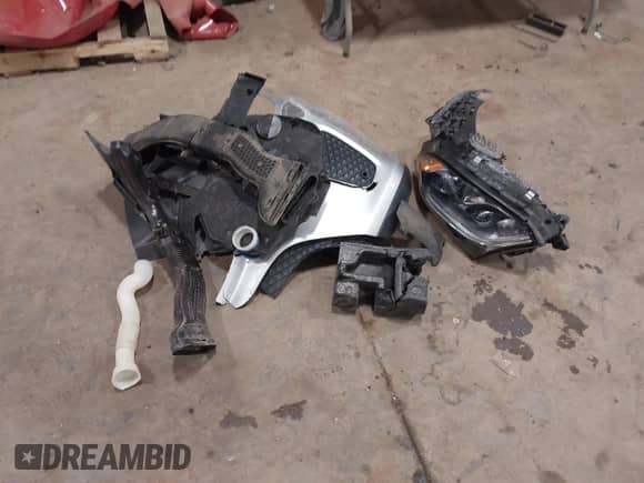 2019 Mercedes-Benz GLS 450 with VIN 4JGDF6EE5KB229266, listed as a IAAI auction lot 41717593 with 50,155 mi miles and . Bid and sale history available at DreamBid. Image 12.