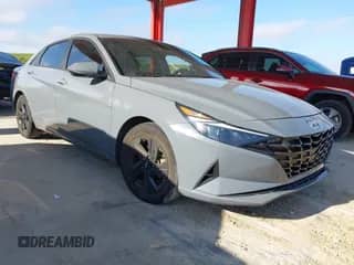 2022 Hyundai Elantra SEL с VIN KMHLM4AG2NU238836, выставлен на аукционе IAAI как лот 43228987 с пробегом 53 533 миль миль и . История ставок и продаж доступна на DreamBid. Изображение 1.