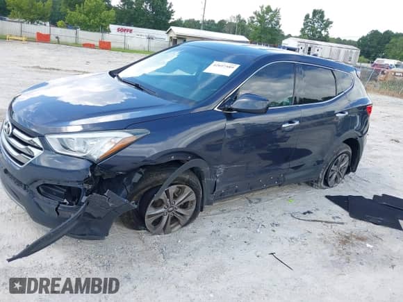 2015 Hyundai Santa Fe с VIN 5XYZTDLB0FG284526, выставлен на аукционе IAAI как лот 42697589 с пробегом 130 883 миль миль и . История ставок и продаж доступна на DreamBid. Изображение 2.