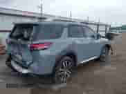 2025 Nissan Pathfinder Platinum with VIN 5N1DR3DH7SC230933, listed as a IAAI auction lot 42497899 with 769 mi miles and . Bid and sale history available at DreamBid. Image 4.