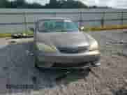 2006 Toyota Camry STD with VIN 4T1BE30K76U664418, listed as a Copart auction lot 67488105 with 231,168 mi miles and Salvage title. Bid and sale history available at DreamBid. Image 14.