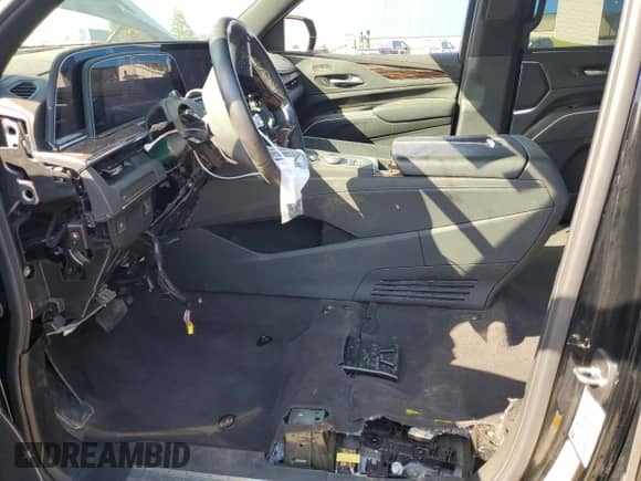 2024 Cadillac Escalade RWD Premium Luxury с VIN 1GYS3BKL3RR225163, выставлен на аукционе Copart как лот 54242305 с пробегом Не указан миль и Чистый • Clean title. История ставок и продаж доступна на DreamBid. Изображение 7.