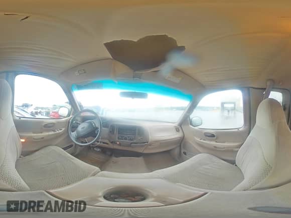 1999 Ford F-150 с VIN 1FTZX1728XKA44035, выставлен на аукционе Copart как лот 71719835 с пробегом 2 127 894 миль миль и Списание • Salvage title. История ставок и продаж доступна на DreamBid. Изображение 15.