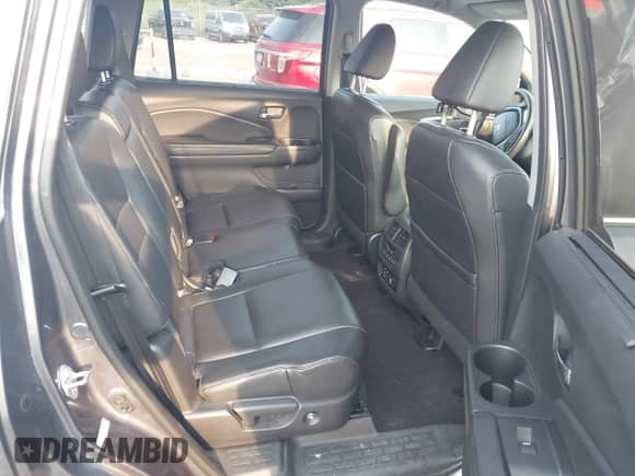 2016 Honda Pilot EX-L with VIN 5FNYF6H87GB008395, listed as a IAAI auction lot 42917551 with 139,007 mi miles and . Bid and sale history available at DreamBid. Image 8.