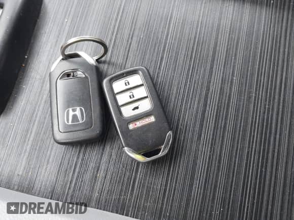 2016 Honda Pilot LX с VIN 5FNYF6H18GB026259, выставлен на аукционе IAAI как лот 42798361 с пробегом 113 649 миль миль и . История ставок и продаж доступна на DreamBid. Изображение 11.