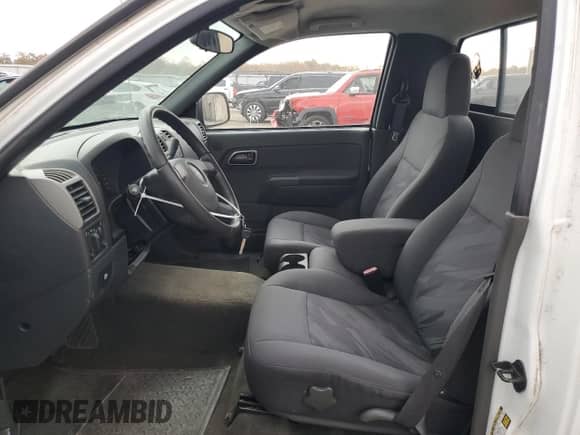 2005 Chevrolet Colorado с VIN 1GCDT148158205396, выставлен на аукционе Copart как лот 79038394 с пробегом 74 828 миль миль и Чистый • Clean title. История ставок и продаж доступна на DreamBid. Изображение 7.