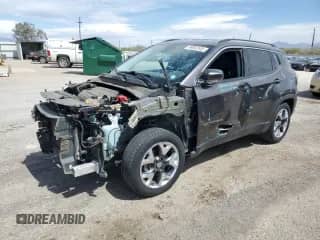2021 Jeep Compass Limited с VIN 3C4NJCCBXMT559422, выставлен на аукционе Copart как лот 56952545 с пробегом 135 697 миль миль и Списание • Salvage title. История ставок и продаж доступна на DreamBid. Изображение 1.