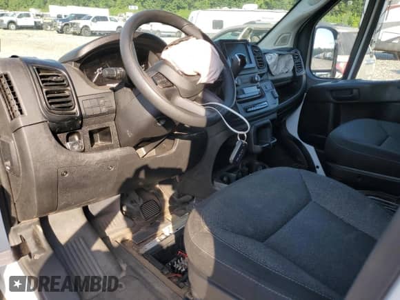 2023 Ram ProMaster Cargo с VIN 3C6LRVDG1PE579290, выставлен на аукционе Copart как лот 63672645 с пробегом 54 519 миль миль и Списание • Salvage title. История ставок и продаж доступна на DreamBid. Изображение 8.