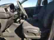 2020 Kia Sorento LX z VIN 5XYPG4A56LG663373, wystawiony jako Copart lot #86987175 z przebiegiem 75 302 mil mil oraz Szkoda całkowita • Salvage title. Historia ofert i sprzedaży dostępna na DreamBid. Obrazek 7.