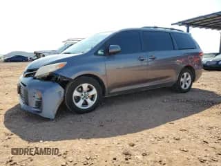 2019 Toyota Sienna LE Auto Access Seat with VIN 5TDKZ3DC9KS001930, listed as a Copart auction lot 68921665 with 148,905 mi miles and Salvage title. Bid and sale history available at DreamBid. Image 1.