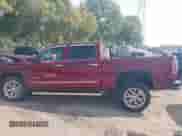 2017 GMC Sierra 1500 SLT z VIN 3GTU2NEC7HG229889, wystawiony jako IAAI lot #43193782 z przebiegiem Nie podano mil oraz . Historia ofert i sprzedaży dostępna na DreamBid. Obrazek 14.