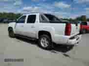 2010 Chevrolet Avalanche LT z VIN 3GNVKFE08AG265216, wystawiony jako Copart lot #69928965 z przebiegiem 139 293 mil mil oraz Szkoda całkowita • Salvage title. Historia ofert i sprzedaży dostępna na DreamBid. Obrazek 2.
