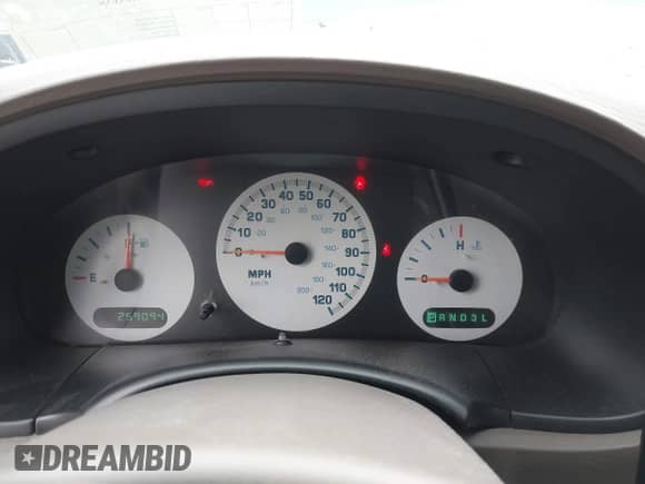 2002 Dodge Caravan SE with VIN 1B4GP24312B637669, listed as a IAAI auction lot 42987607 with 259,094 mi miles and . Bid and sale history available at DreamBid. Image 7.