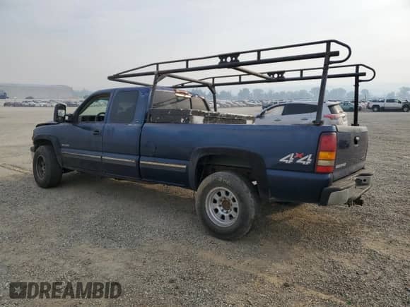1999 Chevrolet Silverado 2500 LS с VIN 1GCGK29U8XE212006, выставлен на аукционе Copart как лот 74590714 с пробегом 172 624 миль миль и Списание • Salvage title. История ставок и продаж доступна на DreamBid. Изображение 2.
