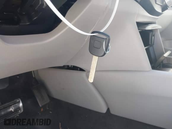 2011 Honda Accord LX z VIN 1HGCP2F39BA040632, wystawiony jako IAAI lot #43533184 z przebiegiem 239 083 mil mil oraz . Historia ofert i sprzedaży dostępna na DreamBid. Obrazek 12.