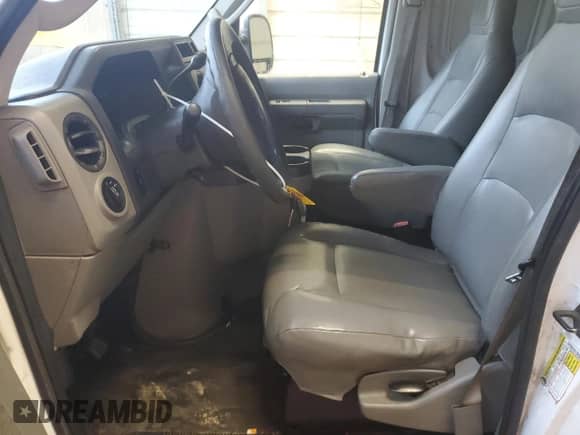 2012 Ford Econoline Cargo Commercial с VIN 1FTNS2EL2CDB39459, выставлен на аукционе Copart как лот 67935535 с пробегом 308 978 миль миль и Чистый • Clean title. История ставок и продаж доступна на DreamBid. Изображение 7.