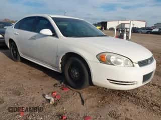 2009 Chevrolet Impala Police Police z VIN 2G1WS57M691314160, wystawiony jako IAAI lot #41384304 z przebiegiem 183 742 mil mil oraz . Historia ofert i sprzedaży dostępna na DreamBid. Obrazek 1.