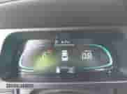 2025 Hyundai Elantra SEL Sport z VIN KMHLM4DG3SU976667, wystawiony jako IAAI lot #43045130 z przebiegiem 1 440 mil mil oraz . Historia ofert i sprzedaży dostępna na DreamBid. Obrazek 7.