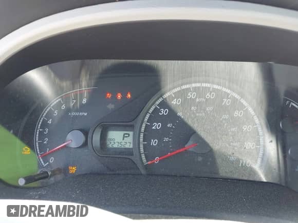 2012 Toyota Sienna with VIN 5TDKA3DC8CS014421, listed as a IAAI auction lot 42796292 with 227,527 mi miles and . Bid and sale history available at DreamBid. Image 7.