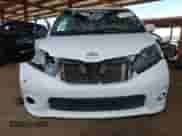 2016 Toyota Sienna SE with VIN 5TDXK3DC6GS741047, listed as a IAAI auction lot 43408563 with 121,533 mi miles and . Bid and sale history available at DreamBid. Image 13.